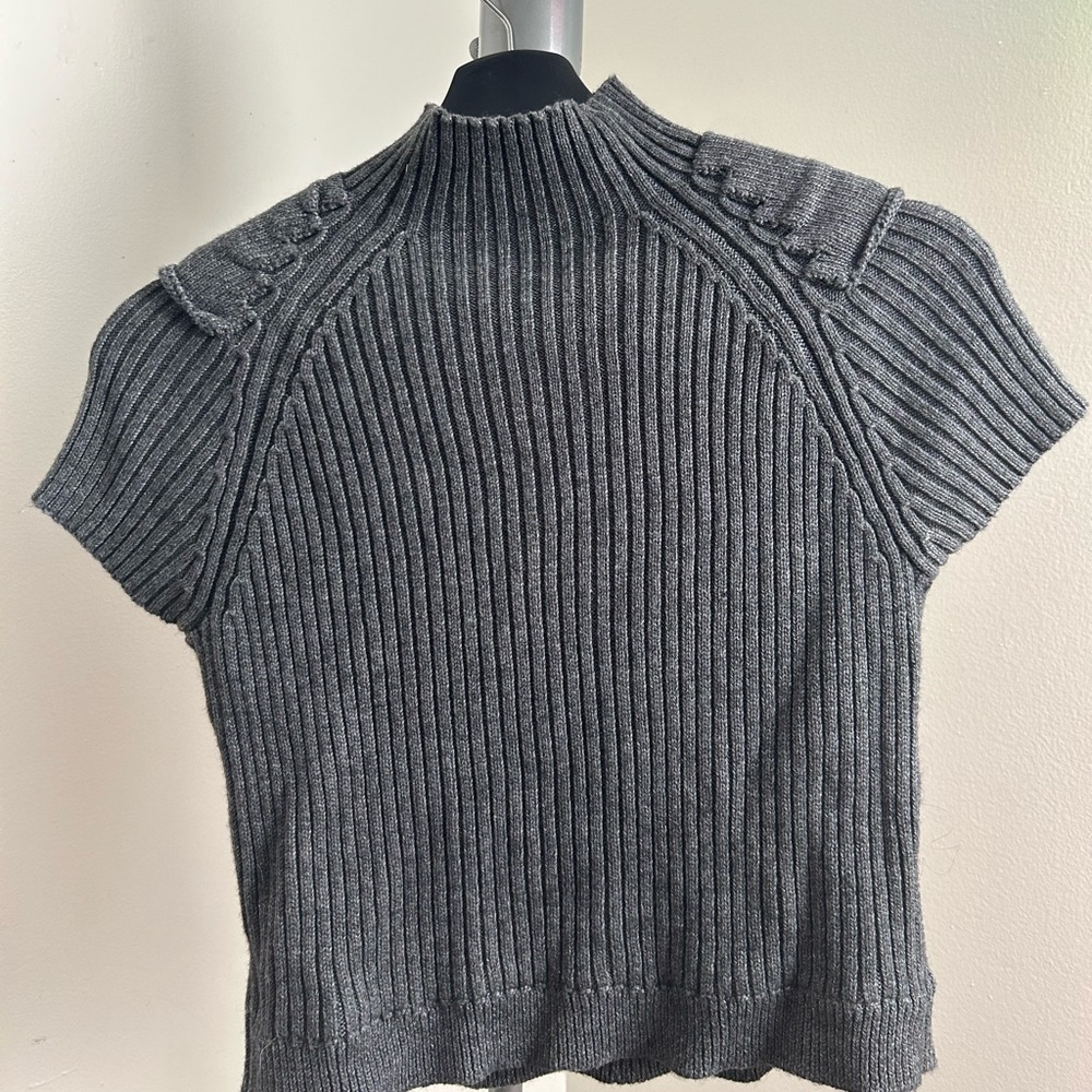 Sweater crop top